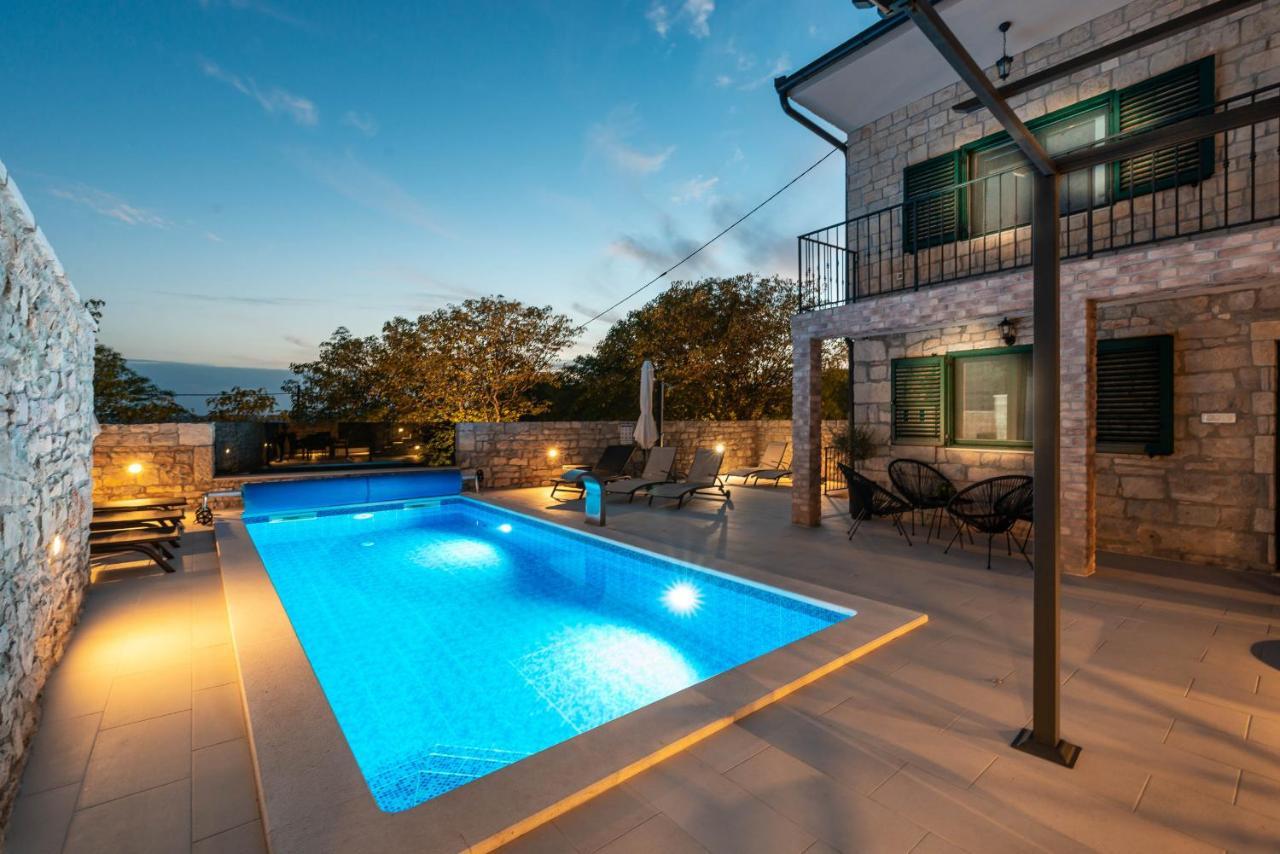 Stone Villa Didovi Snovi With Heated Pool Lisane Ostrovicke Zewnętrze zdjęcie
