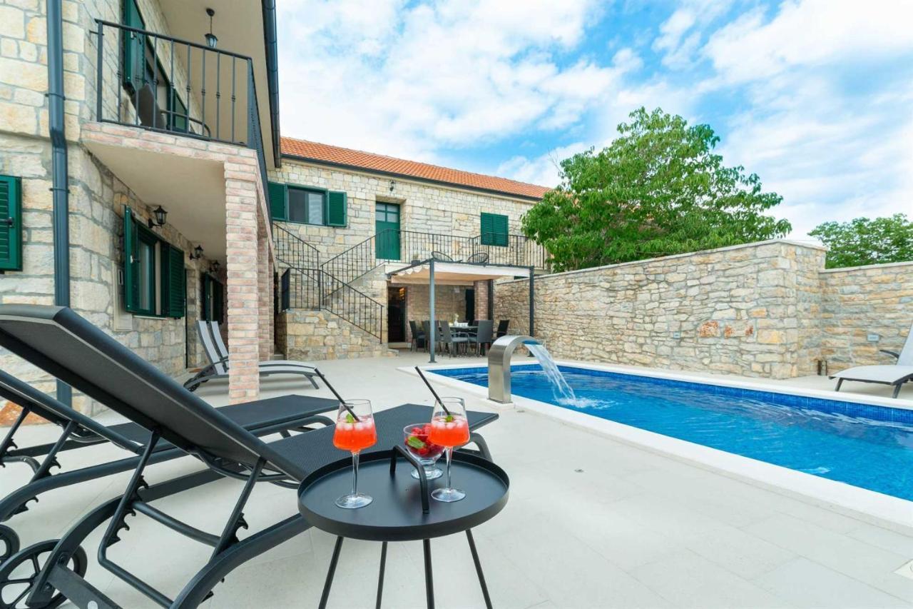 Stone Villa Didovi Snovi With Heated Pool Lisane Ostrovicke Zewnętrze zdjęcie
