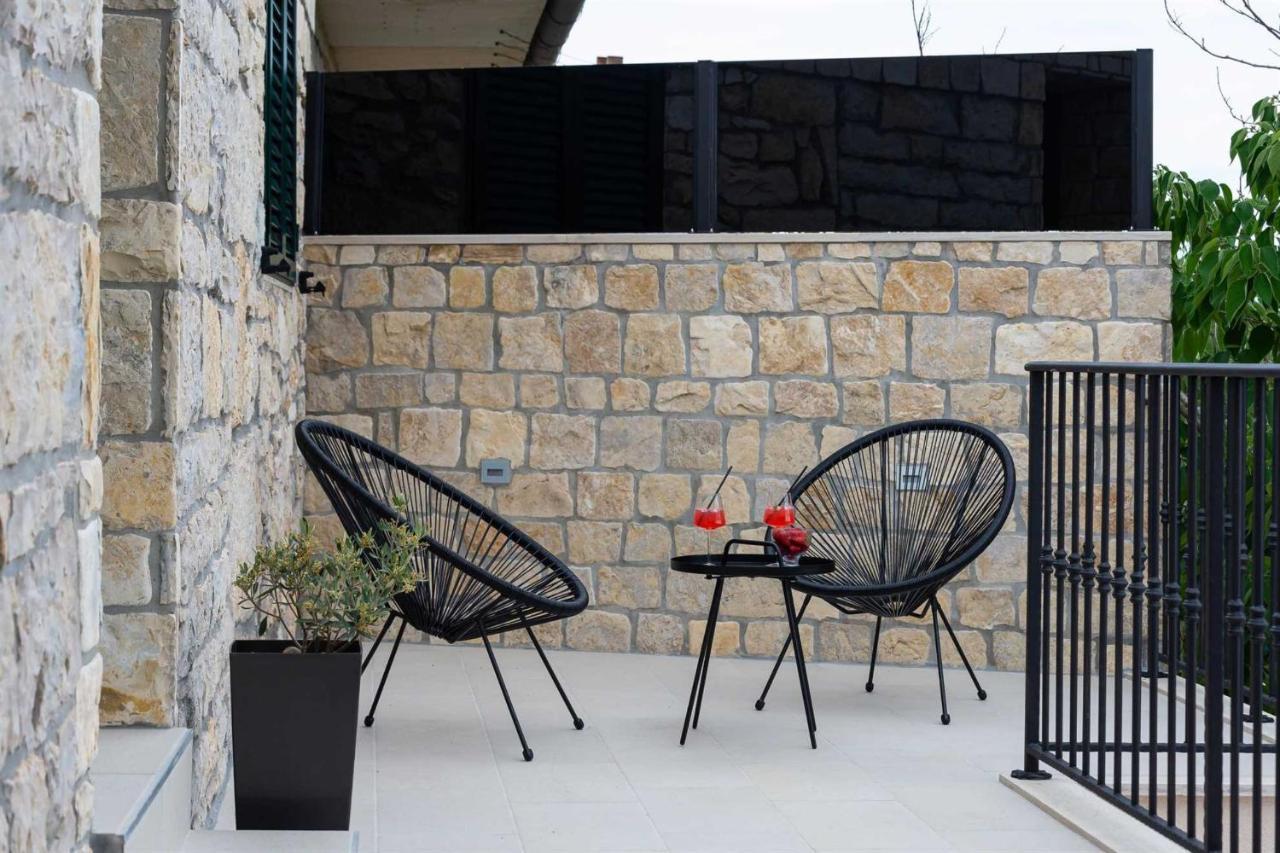 Stone Villa Didovi Snovi With Heated Pool Lisane Ostrovicke Zewnętrze zdjęcie