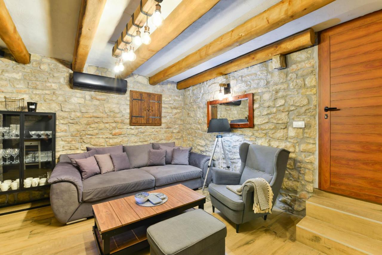 Stone Villa Didovi Snovi With Heated Pool Lisane Ostrovicke Zewnętrze zdjęcie