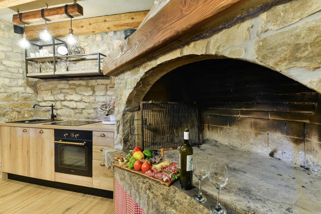 Stone Villa Didovi Snovi With Heated Pool Lisane Ostrovicke Zewnętrze zdjęcie
